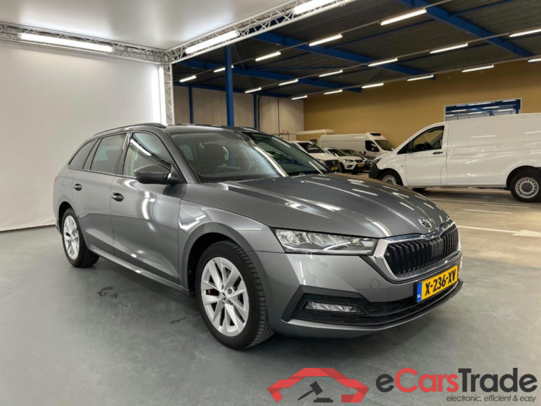 SKODA OCTAVIA COMBI 1.0 e-TSI Business Edition #2