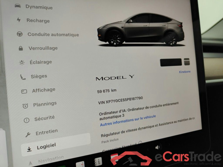 TESLA MODEL Y 52 kWh Standard Range RWD 5d #6