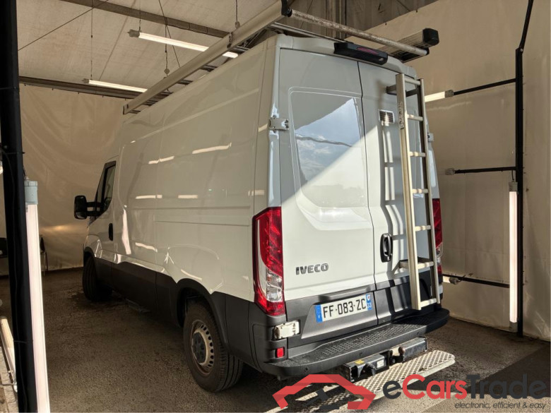 Daily VU 4p Fourgon 35S14NA8 V11 H2 3520 B POWER / GNV #2