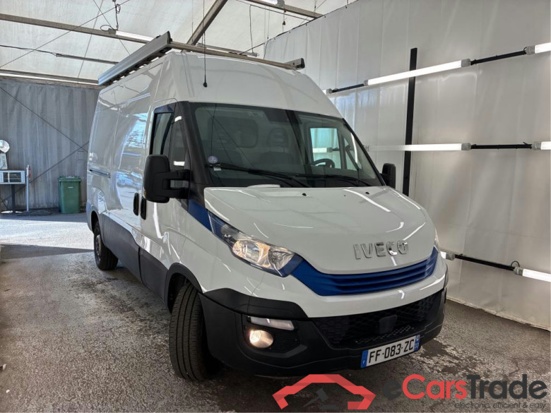 Daily VU 4p Fourgon 35S14NA8 V11 H2 3520 B POWER / GNV #4