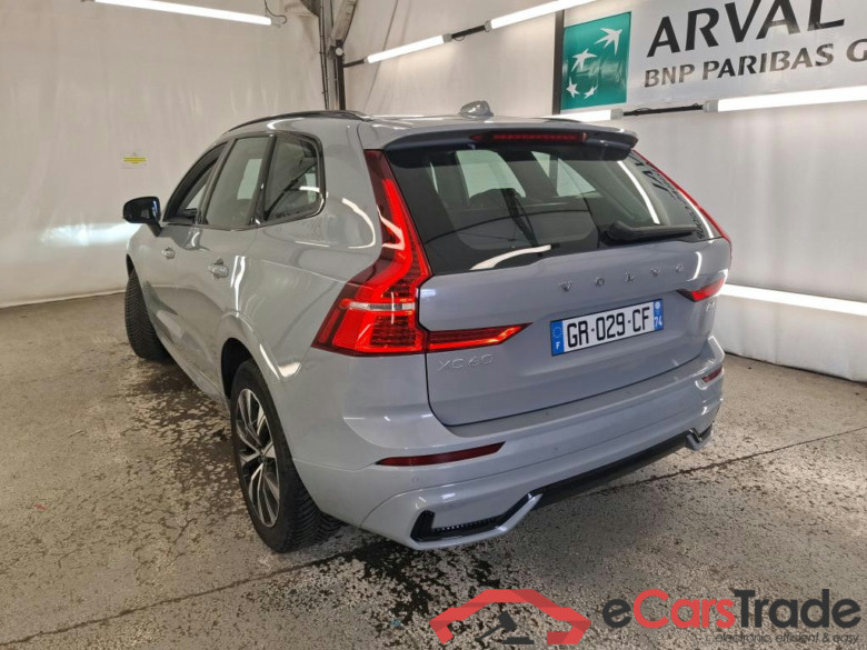 XC60 Plus Style Dark 2WD 2.0 B4 195CV BVA8 E6d #2