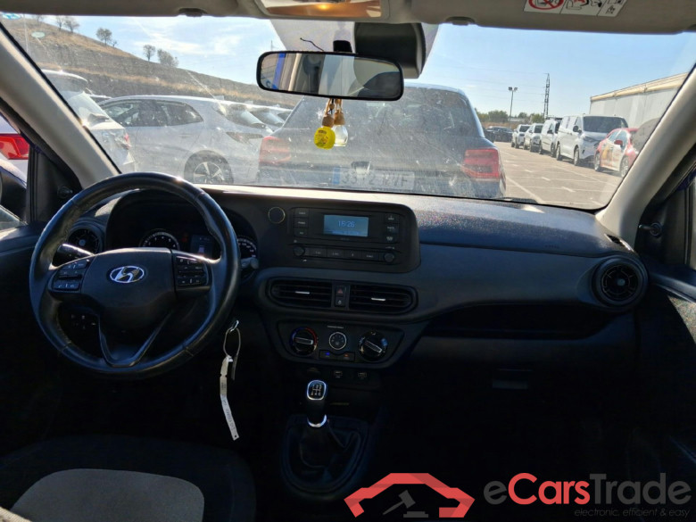 HYUNDAI i10 / 2020 / 5P / berlina con portón 1.0 Essence #3
