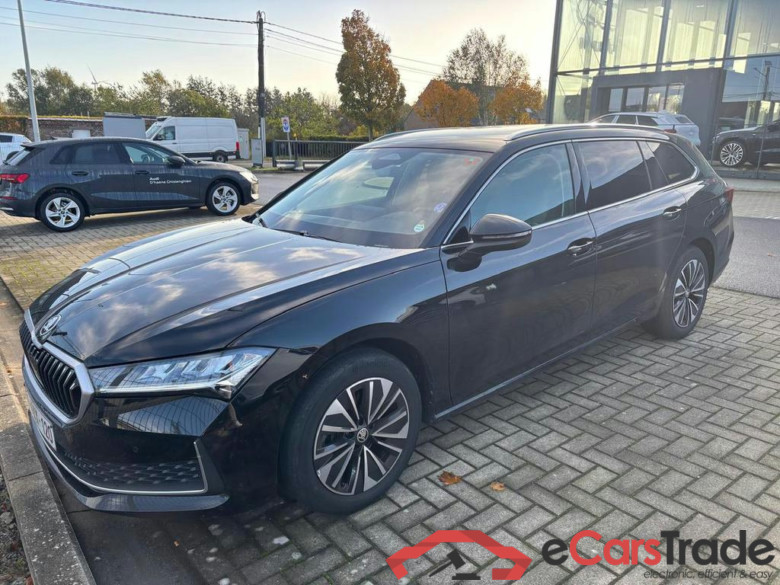 SKODA Superb Combi 1.5 TSI ACT MHEV Selection DSG