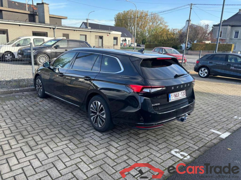 SKODA Superb Combi 1.5 TSI ACT MHEV Selection DSG #4
