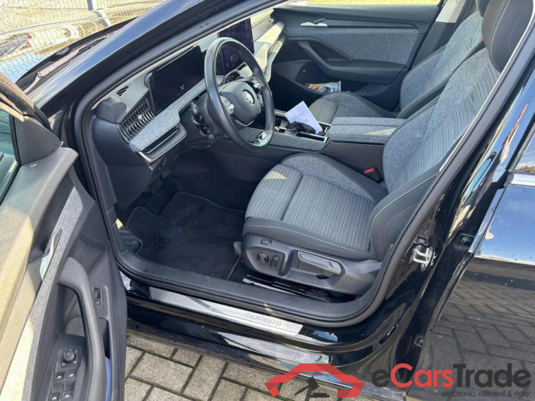 SKODA Superb Combi 1.5 TSI ACT MHEV Selection DSG #6