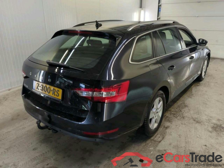 SKODA Superb Combi 1.5 TSI Business Ed. #2
