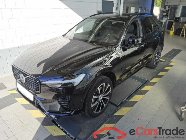 Volvo XC60 (03.2017->) DE - SUV5 B5 (Benzin) AWD EU6d, Ultimate Dark Mild-Hybrid, (Facelift) 2022 - 202 #1
