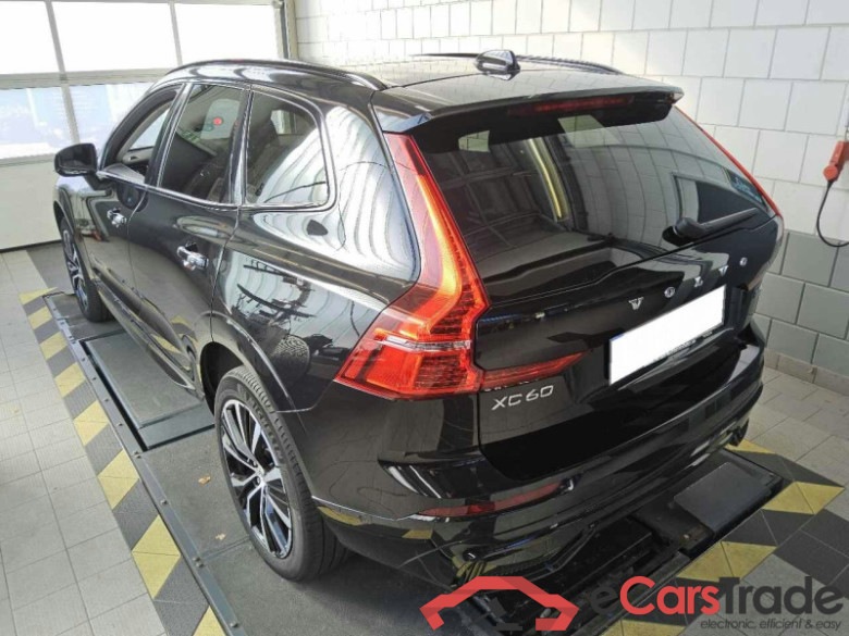 Volvo XC60 (03.2017->) DE - SUV5 B5 (Benzin) AWD EU6d, Ultimate Dark Mild-Hybrid, (Facelift) 2022 - 202 #4