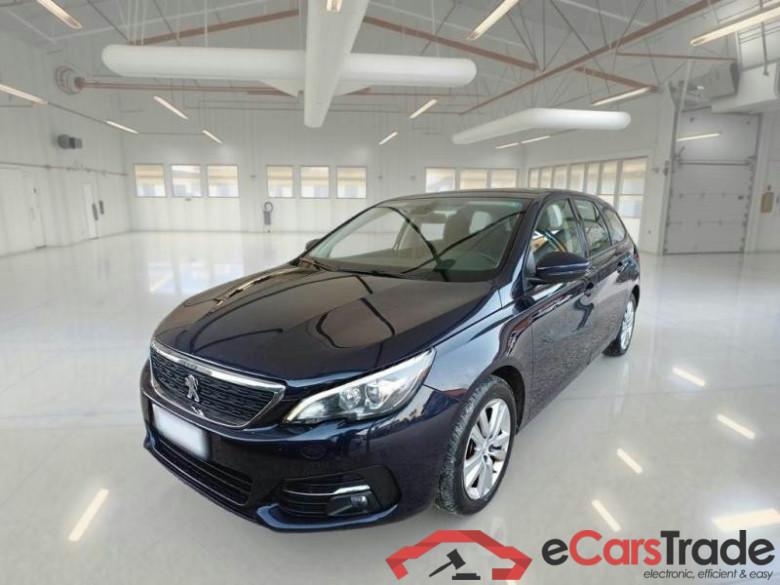 PEUGEOT 308 / 2017 / 5P / STATION WAGON SW BUSINESS BLUEHDI 130 SeS #1