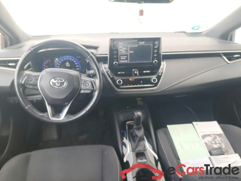 TOYOTA Corolla / 2019 / 5P / berlina con portón 1.8 125H ACTIVE TECH E-CVT #3